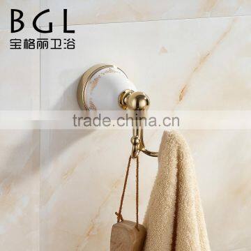 simple ceramic style zinc alloy gold bathroom design double hanging hook