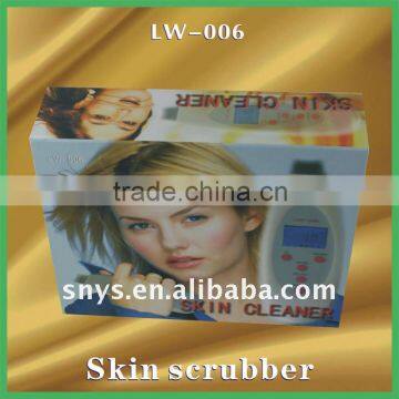 (CE Approval)LCD Screen Portable Ultrasonic Skin Scrubber Beauty Equipment (LW-006) photo-5