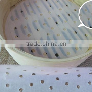 Non-stick steamer paper with holes for steaming cooking