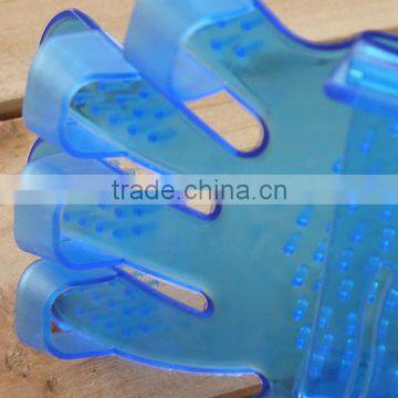 Cat Cleaning Product Massaging Glove photo-4