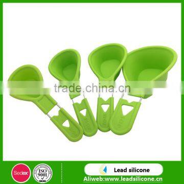 Unbreakable Durable Silicone Heart-shaped Measuring Spoon