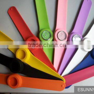 New Fashionable Cartoon Design Silicone Slap Watch photo-2