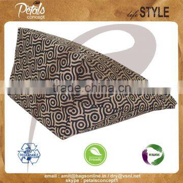 Jute Gift Bag With Round Handle for Weekend - Overall Print Shopping Tote - Cane Handle Bags photo-3