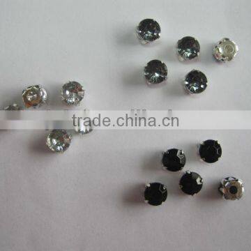 Rhinestones in Silver Claw Setting With Two Prongs photo-2