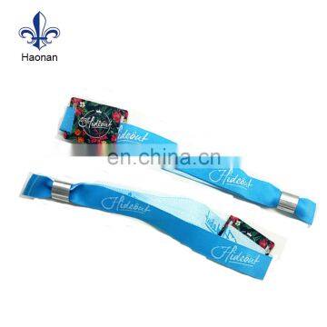 China Custom Design Wristband With QR Code photo-6