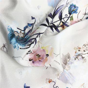 Hot Sales Bright Colors Custom Digital Print Silk Fabric Yarn photo-3