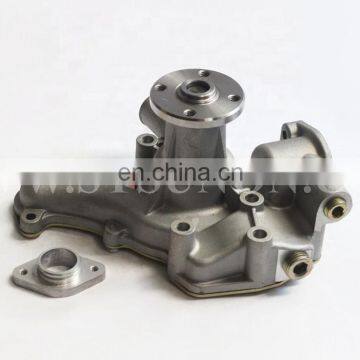 Truck A2300 Original diesel engine spare part water pump 4900469 4900445 4900902 4900796