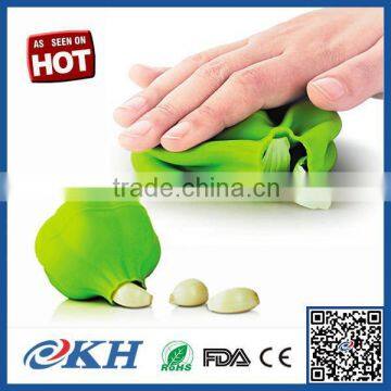 KH Free Design garlic peeler