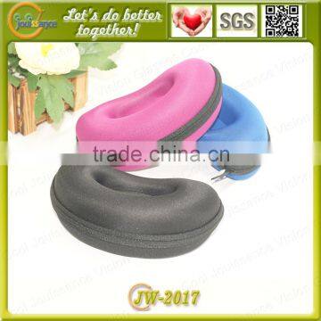 Fancy and Popular Style Well-designed Sunglasses Spectacle Case photo-4