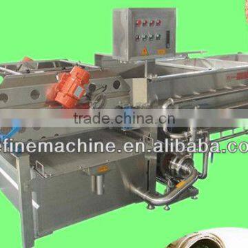 Horizontal mixed flow spray washing machine/vegetable washing