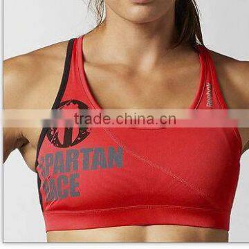 new style fashion fitness or yoga sports bra and shorts set