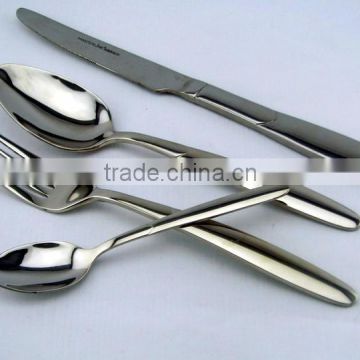 factory direct Qana stainless steel cutlery set with mirror polish