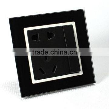 Cheaper 10amp 1 Gang 5 Pin Electric Wall Socket Switch photo-3