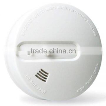 Standalone combined heat and smoke Detector with hush function