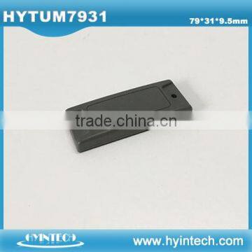 UHF rfid adhesive tag in metal environment