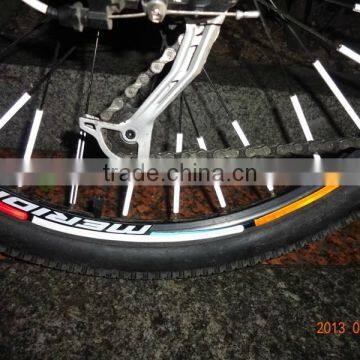 Colorful Stripe Plastic Reflective Bicycle Wheel Sticker photo-4