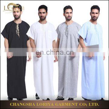 Wholesale online men muslim kaftan jubah 2017 China hot sale men wear kaftan kimono abaya solid color islamic dubai men's abaya