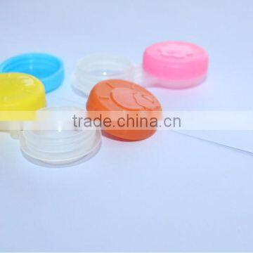 red fashion colored contact lens case/container