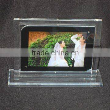 Contemporary clear acrylic photo frame stand