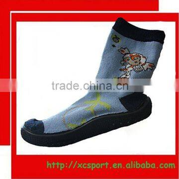 children socks shoes