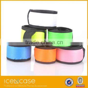 New coming flashing led bracelet magnetic bracelet colorful silicon bracelet