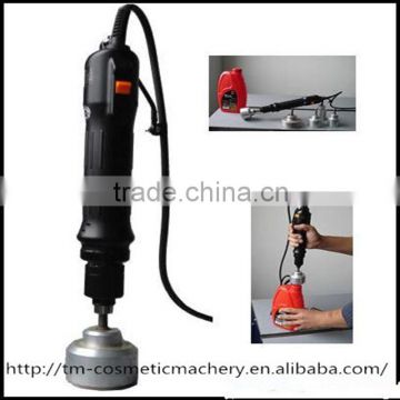 manual bottle capping tool for bottles of different shapes