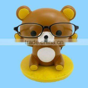 resin bear glasses stand statue