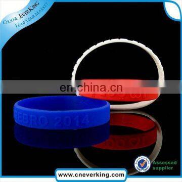 Fashion charm rfid silicone wristband wholesale