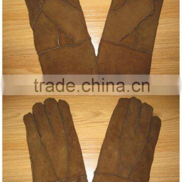 design exported hot sale customized gloves plush and most popular sheepskin gloves