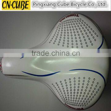 Comfortable Cheapest Good Quality Large Bicycle Saddle for road bike                        
                                                                                Supplier's Choice