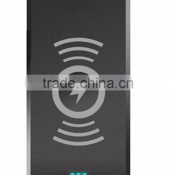 2015 Hottest Power Bank QI Wireless Charger