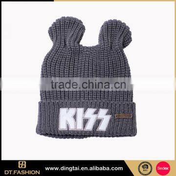 Portable knit women multi-purpose beanies with custom label