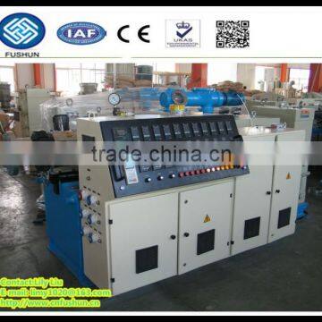 wpc wood plastic composite sheet extruder machine