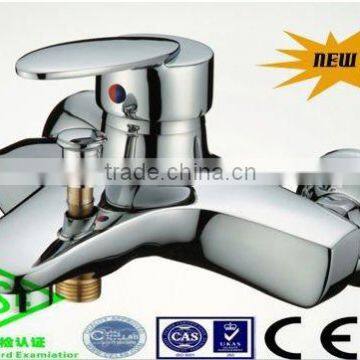 New zhengjiang wenzhou brass two holes bathroom bathtub faucet