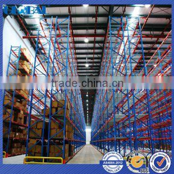 Wire decking for steel racks