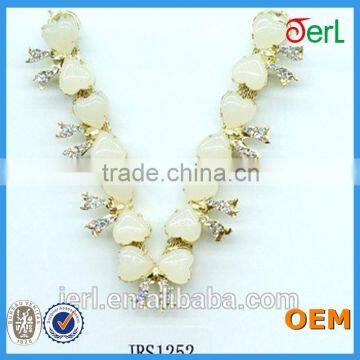 New Products White Rhinestone Shoe Chain Decoration for Sandals