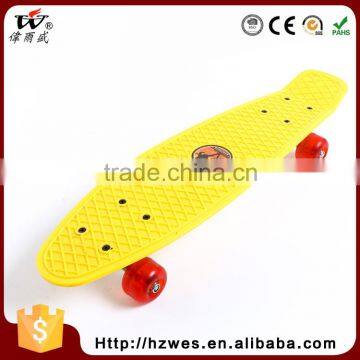 70kgs Top ABS Deck Material OEM Fish Shape Skateboard photo-2