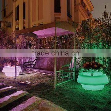 Plastic shade, plastic furniture, lamp, Rotational lampshade