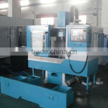 Small Sized CNC Milling Machine XK7133/XH7133