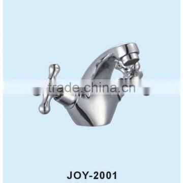 TWO HANDLEWHEEL BASIN FAUCET photo-2