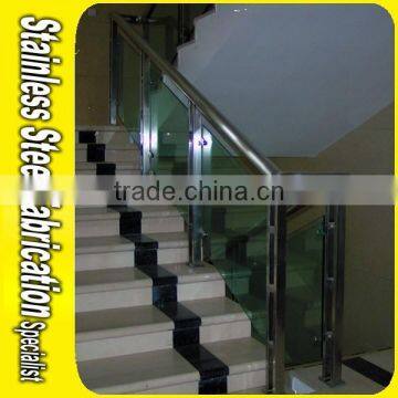 Residential 304 Stainless Steel Handrails Tempered Glass Railing photo-3