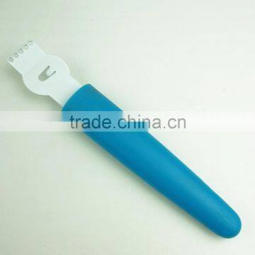 32064 Stainless Steel Lemon Squeezer With Coated photo-4