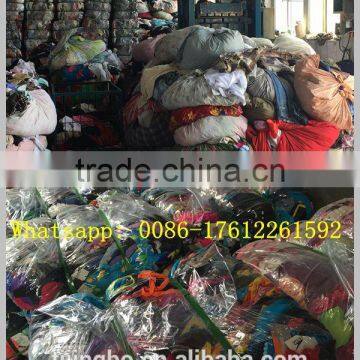 Used Clothes in Bales 37