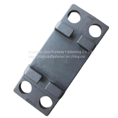 Casting ribbed baseplates/ tie plate with double shoulder with 4 holes for railroad fastening