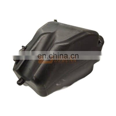 Sinotruk Sitrak C5H/C7H China Heavy Truck Spare Parts 810W26481-6049 Washer Fluid Reservoir Complete With Pump