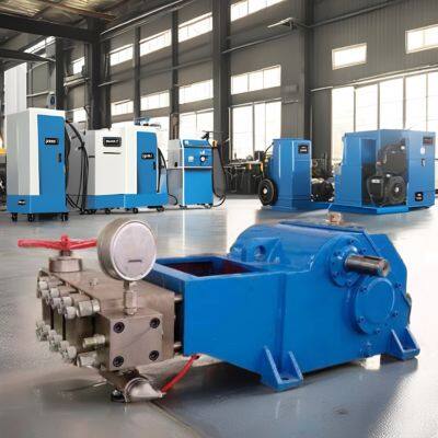 Ultra High Pressure 40000psi/2800bar Wasserstrahlpumpe mit drei Kolbenstempeln für die Entfernung von Straßenzebrastreifen und Wasserstrahlreinigung photo-5