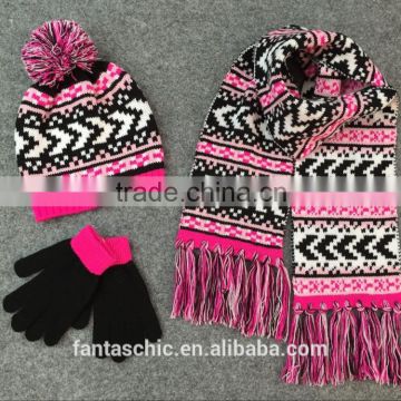 Children fashional kintted jacquard winter hat scarf gloves set