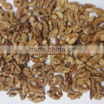 Walnut kernels