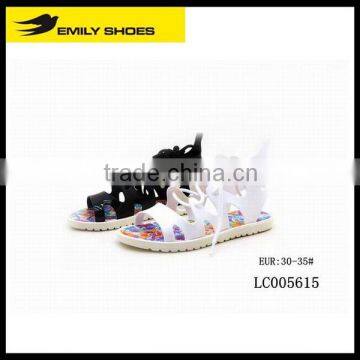 New model lace up flat sandals for girls