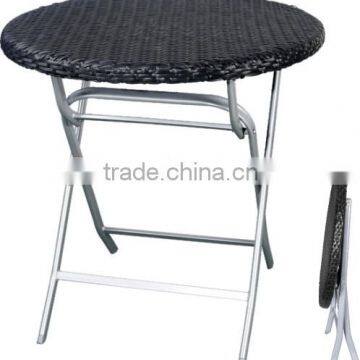 leisure dining table